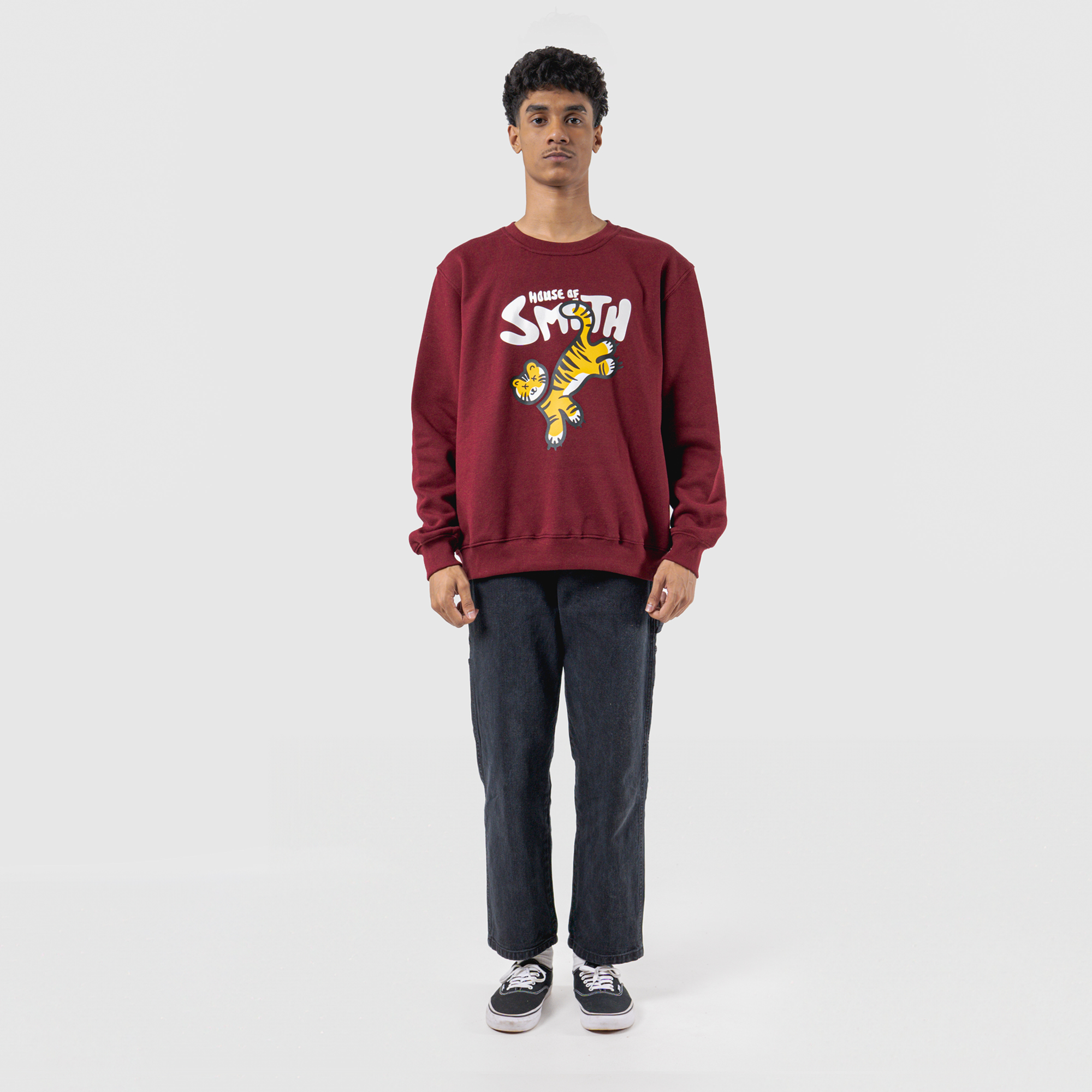 House of Smith Crewneck - Tighos - Image 4