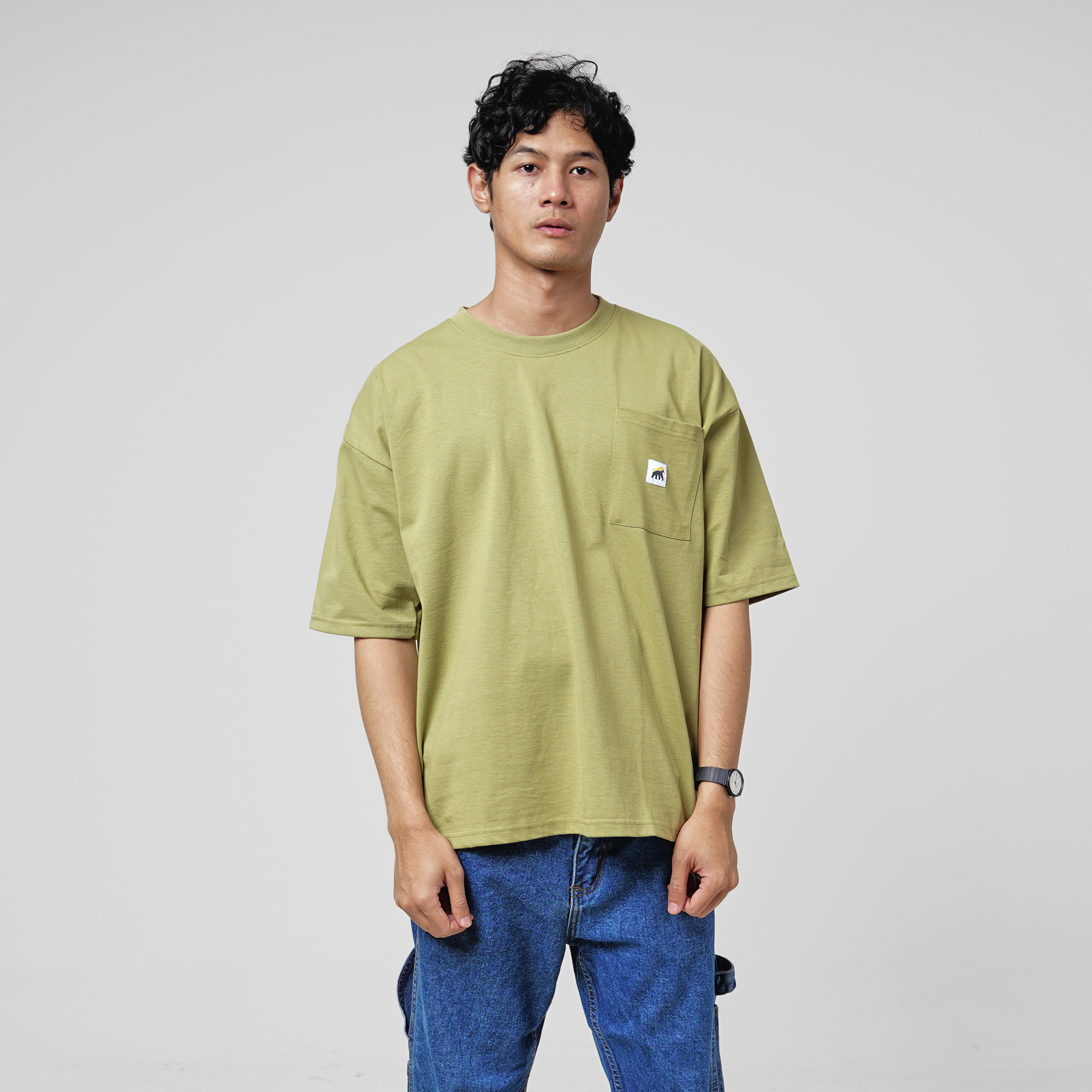 House of Smith Kaos Boxy Pria - Pocket Olive Green Boxy Heavyweights TShirt 16S - Boxy T Shirt - Image 4