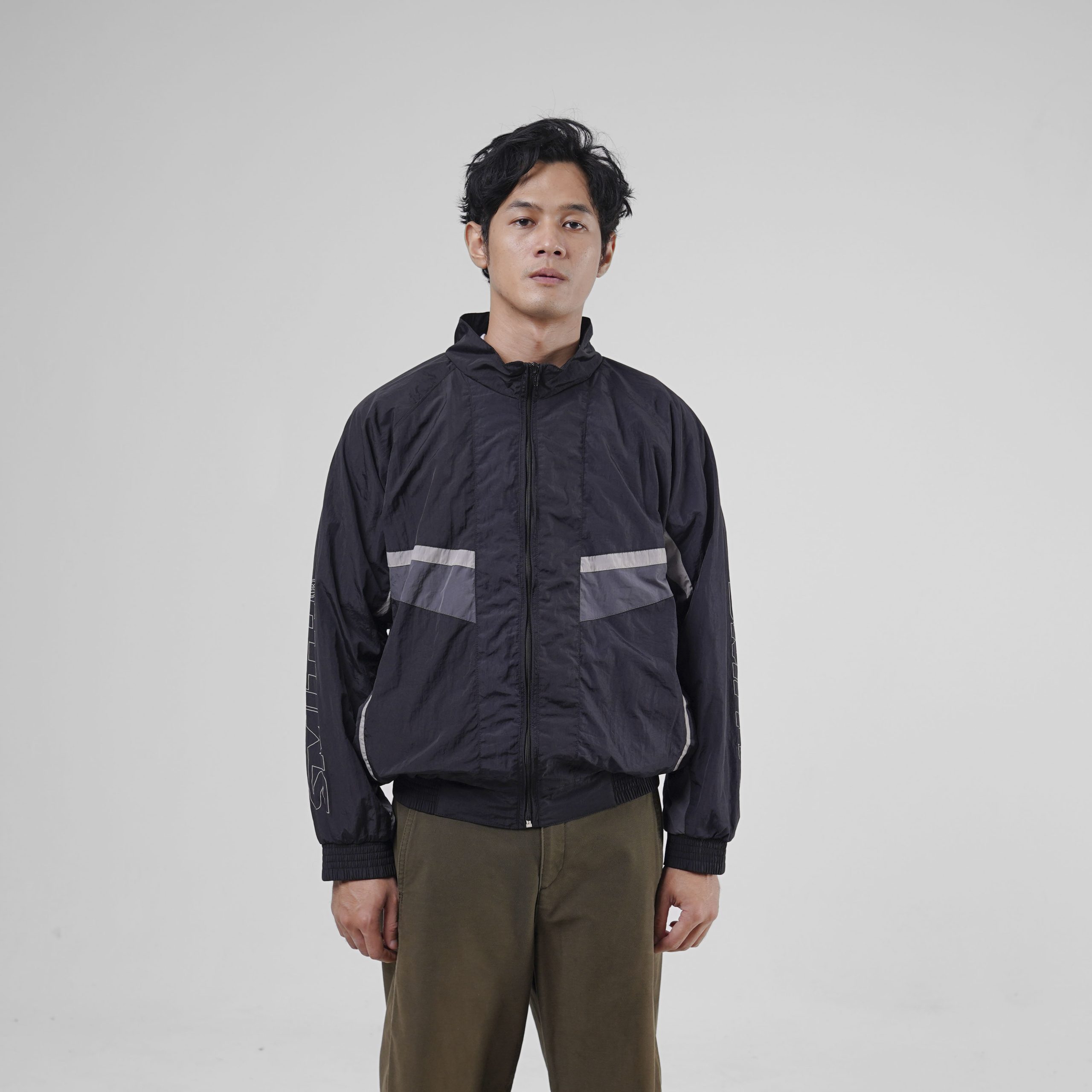 House of Smith Jaket Tracktop Pria - Cruff Track Jacket Black N Grey - Jacket - Image 4