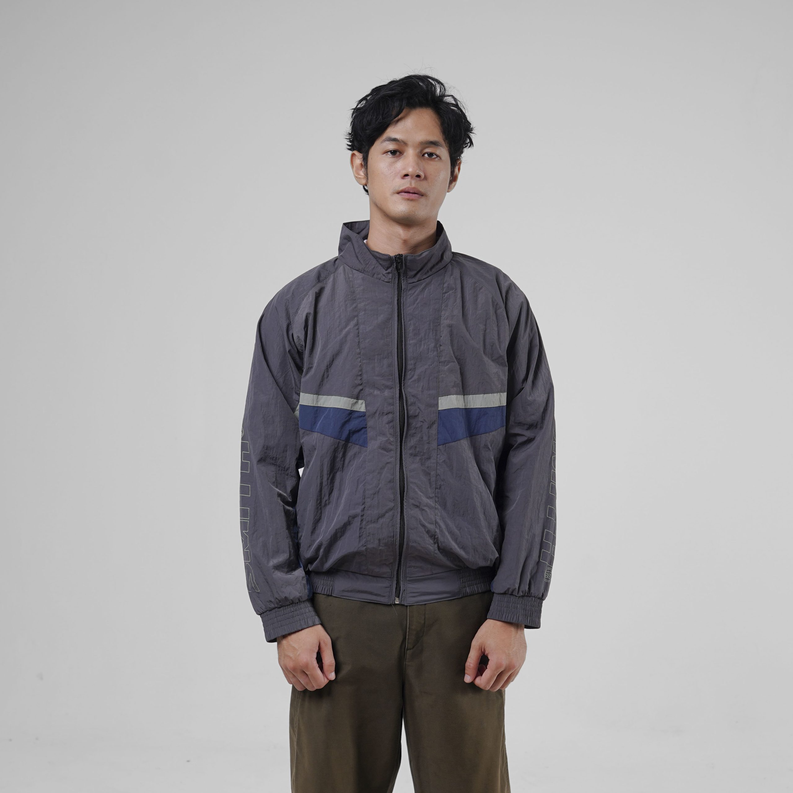 House of Smith Jaket Tracktop Pria - Cruff Track Jacket Grey N Navy - Jacket - Image 4