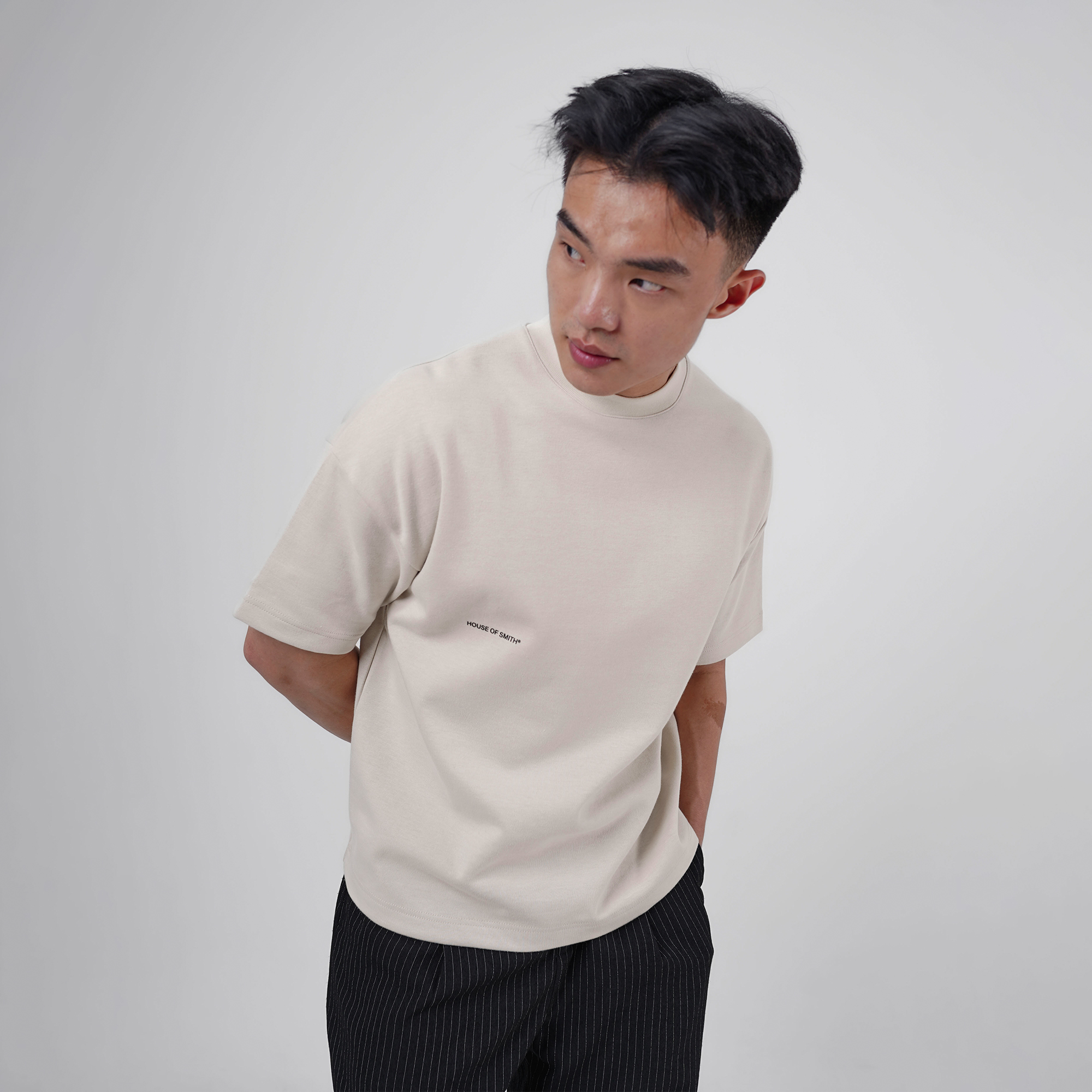 House of Smith Kaos Boxy Pria - Form 330 Boxy Cream - Boxy T Shirt - Image 2