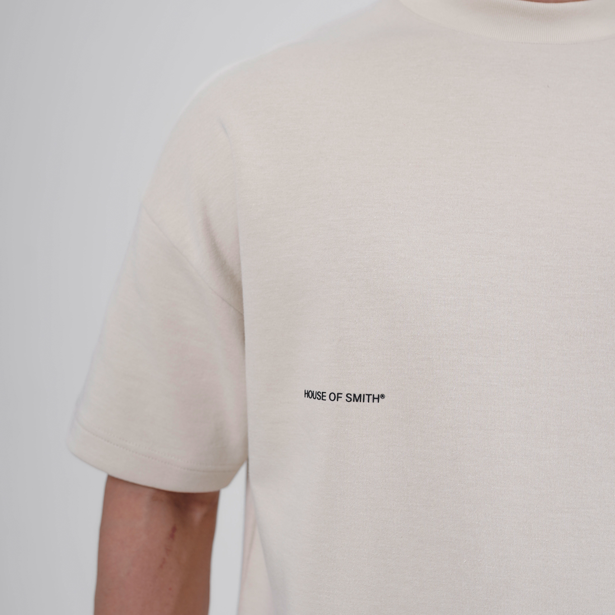 House of Smith Kaos Boxy Pria - Form 330 Boxy Cream - Boxy T Shirt - Image 3