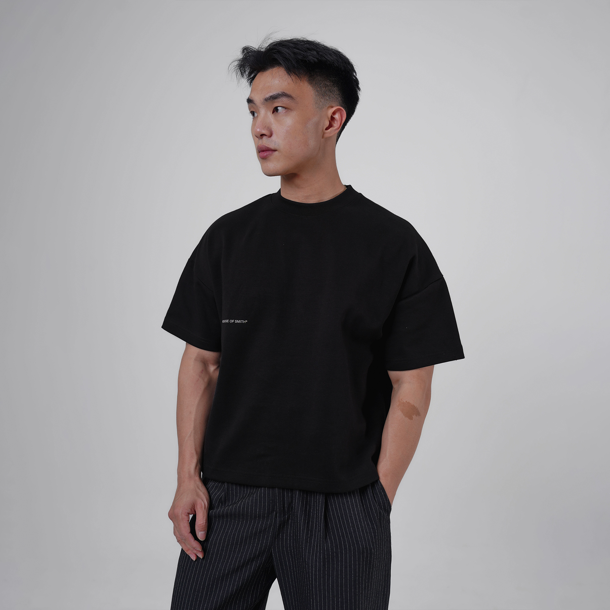 House of Smith Kaos Boxy Pria - Form 330 Boxy Black - Boxy T Shirt - Image 5