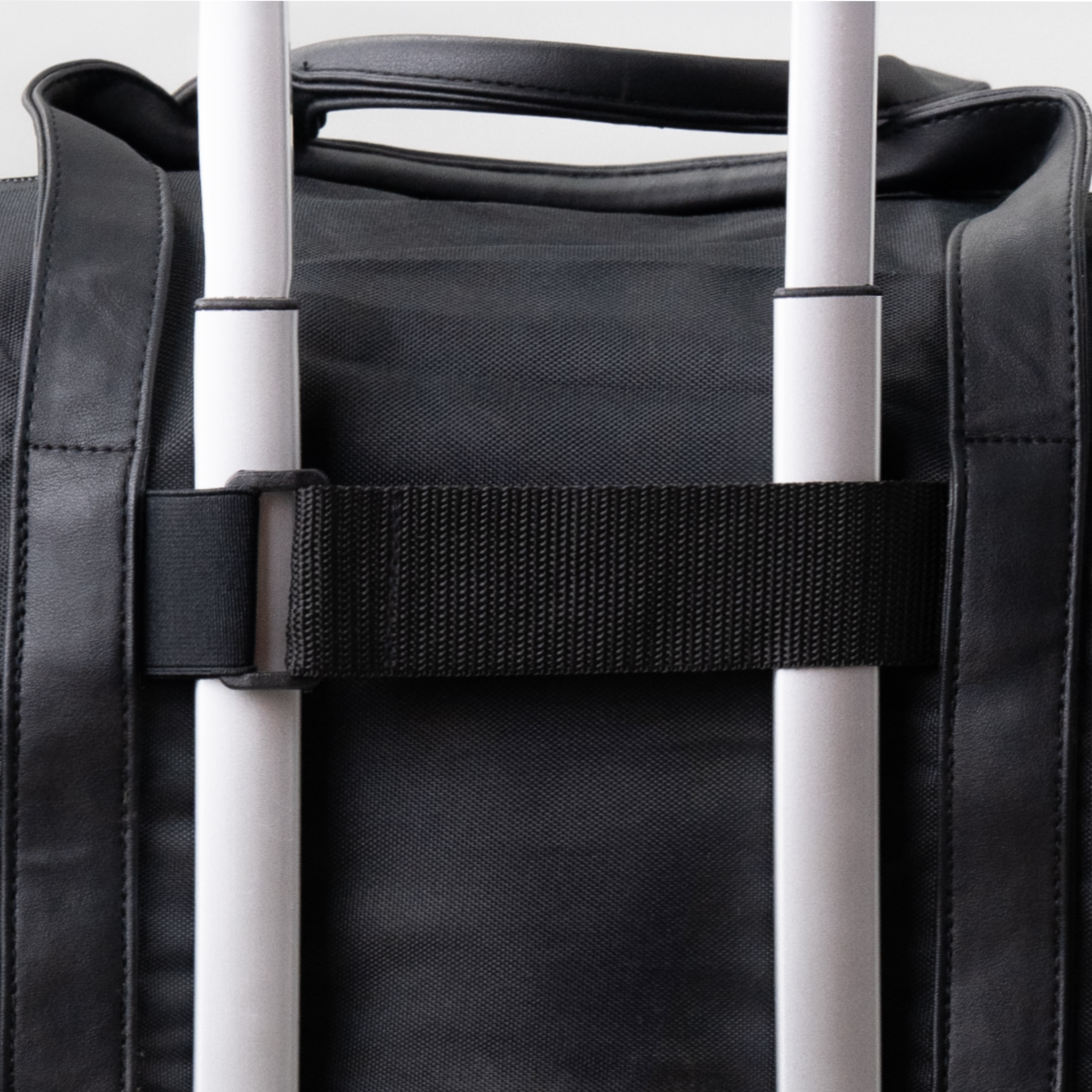 House of Smith Duffle Bag - Dockside Duffle - Tas Selempang - Image 5